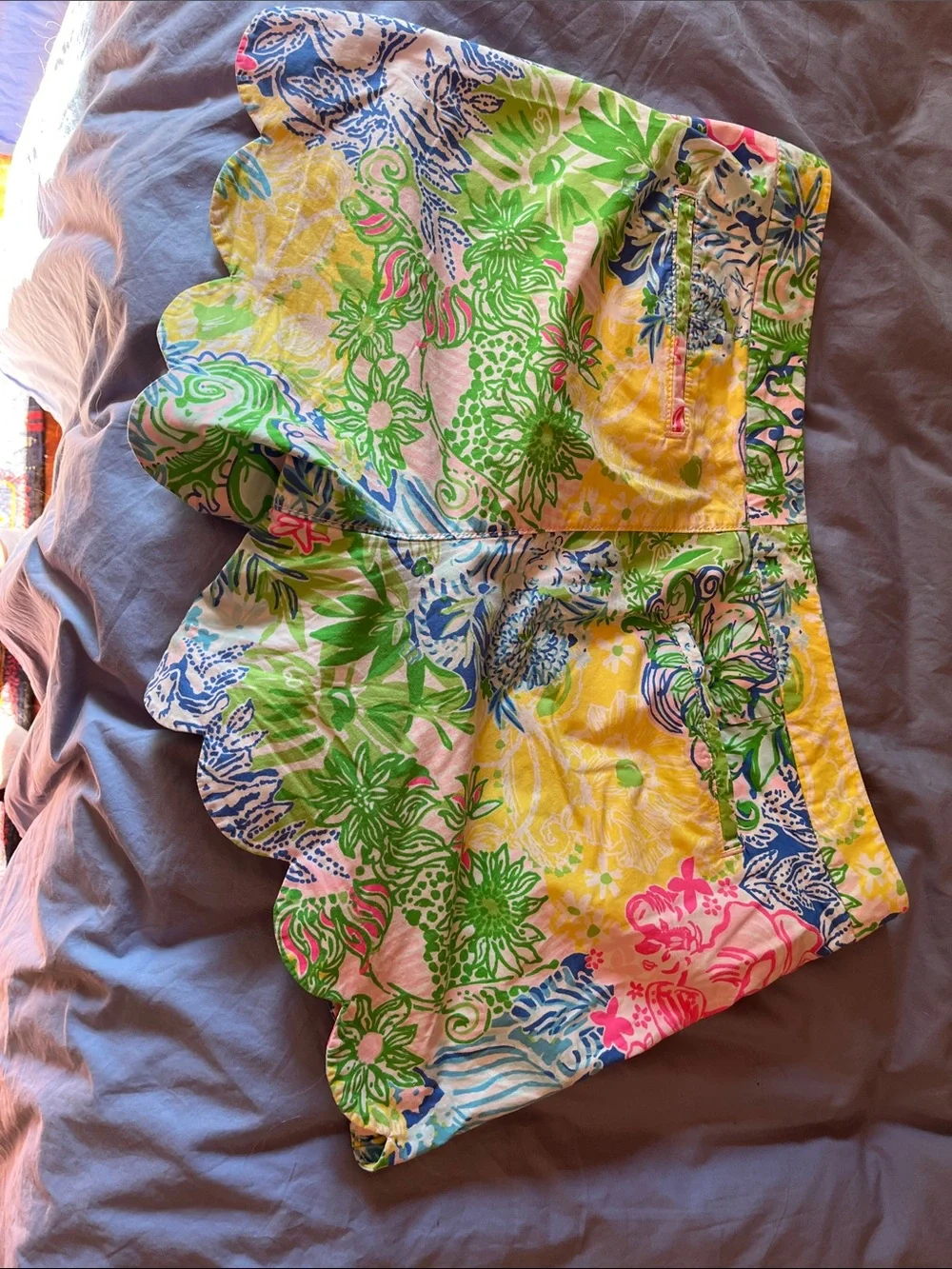 Lilly Pulitzer Multicolor Floral Print Top + matching shorts rare SET